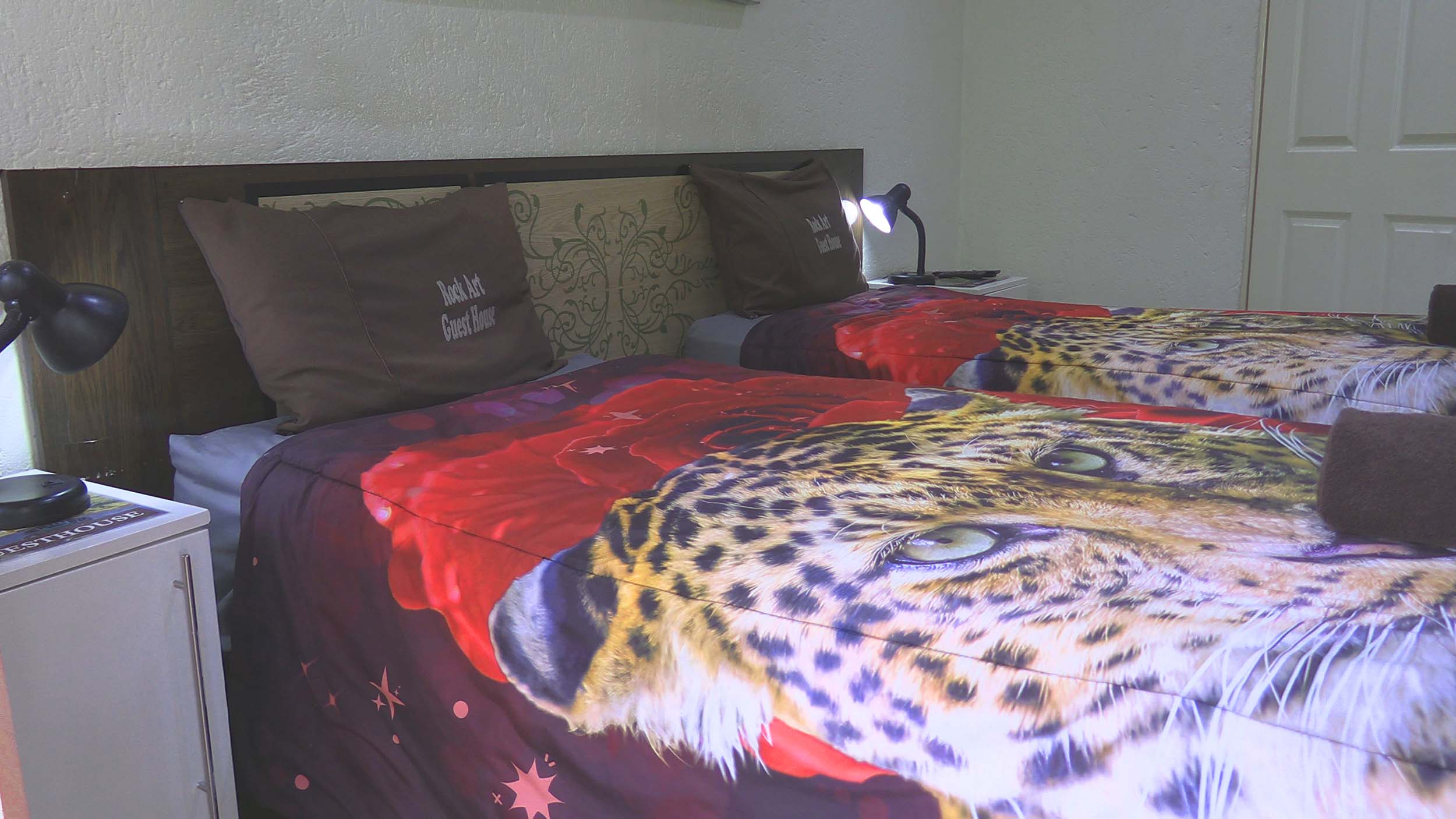 Witbank_Accommodation_Rock_Art_Guest_House_Room_6-2500-2026