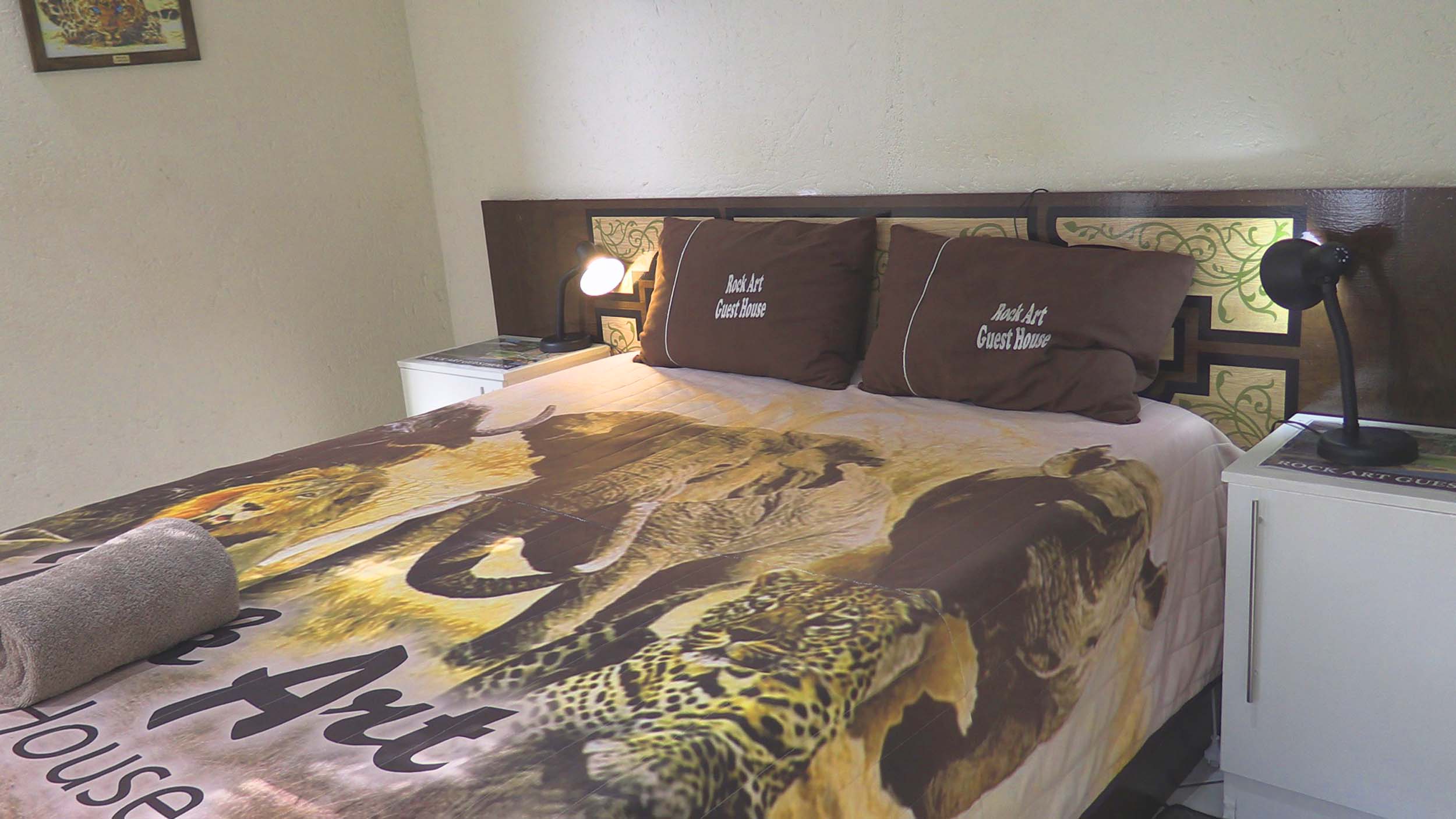 Witbank_Accommodation_Rock_Art_Guest_House_Room_8-2500-2026